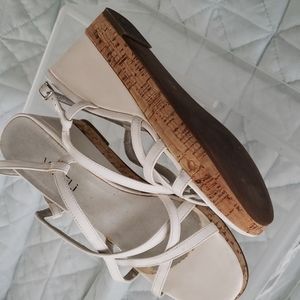White Vaneli sandals-wedges